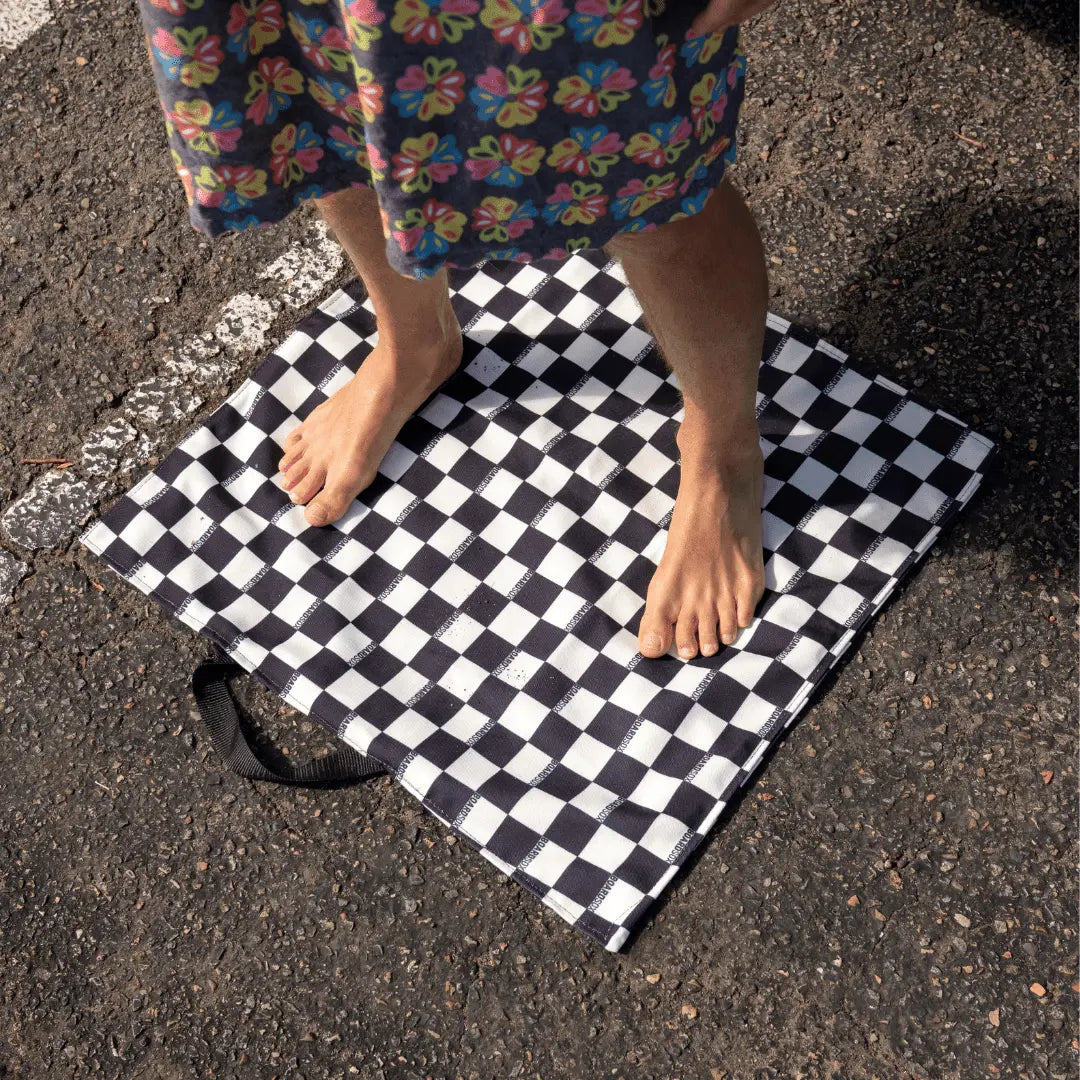 Checks Boardsox Surf Change Mat - BOARDSOX®