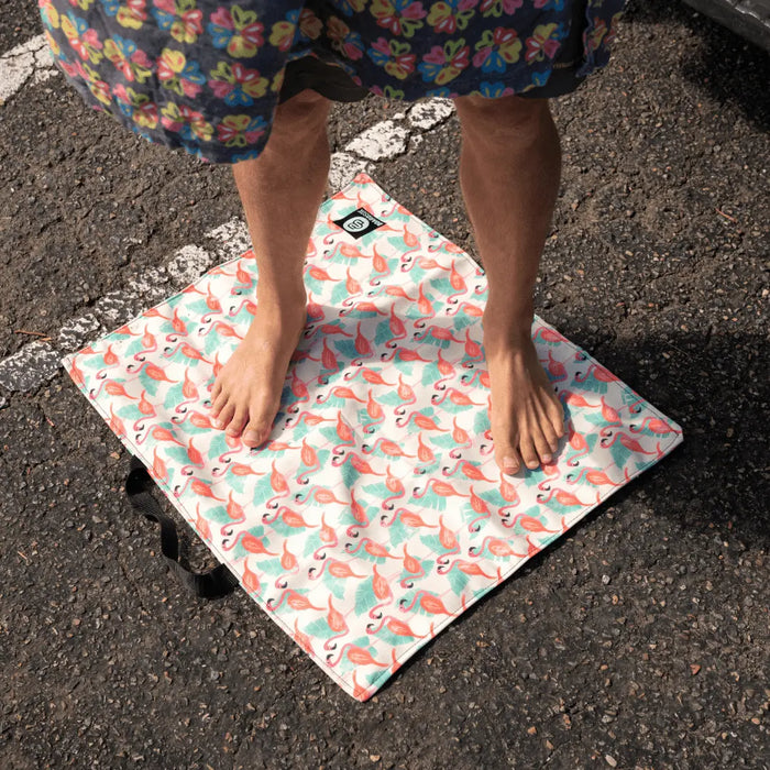 Flamingo Boardsox Surf Change Mat