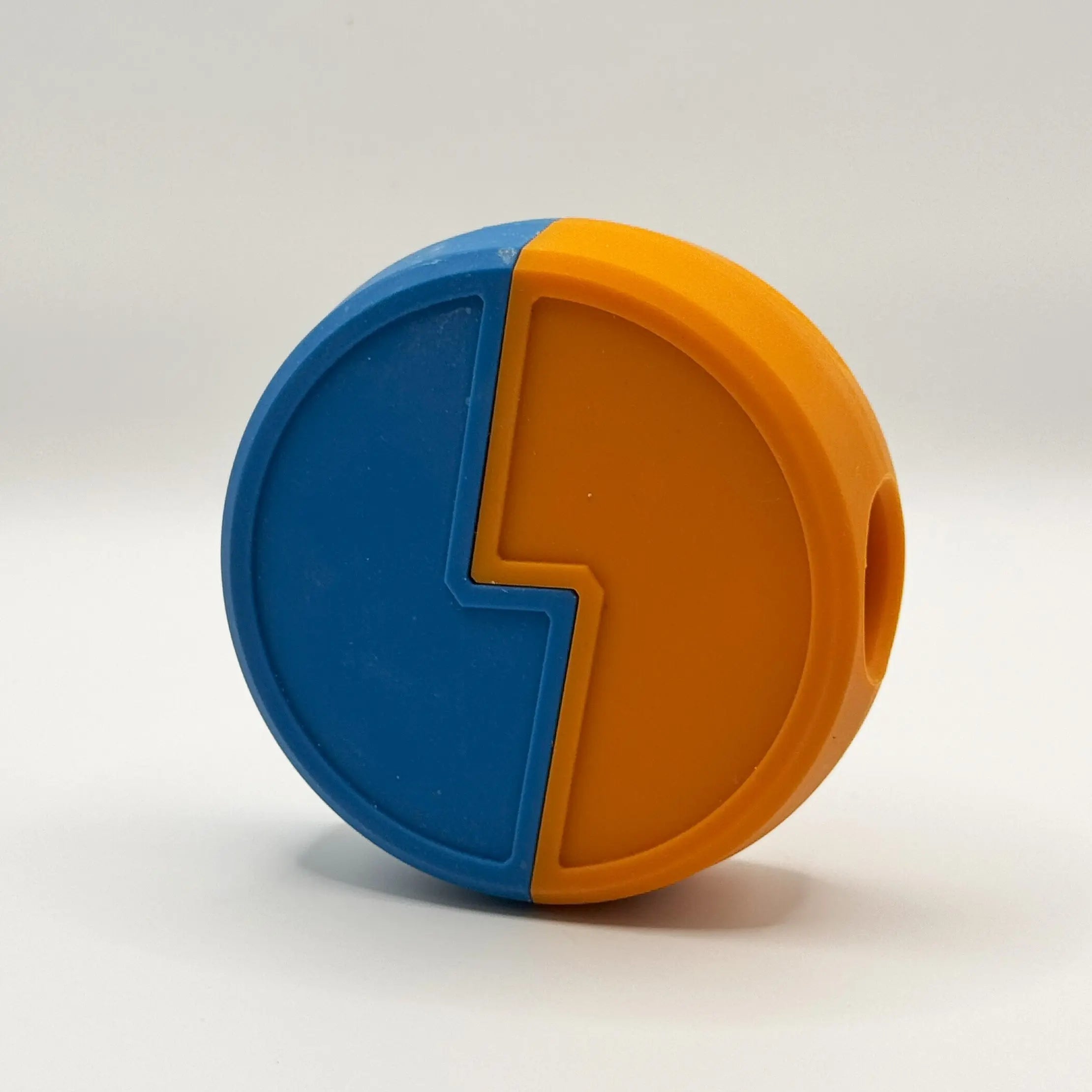 The EZEWax Holder - BOARDSOX®