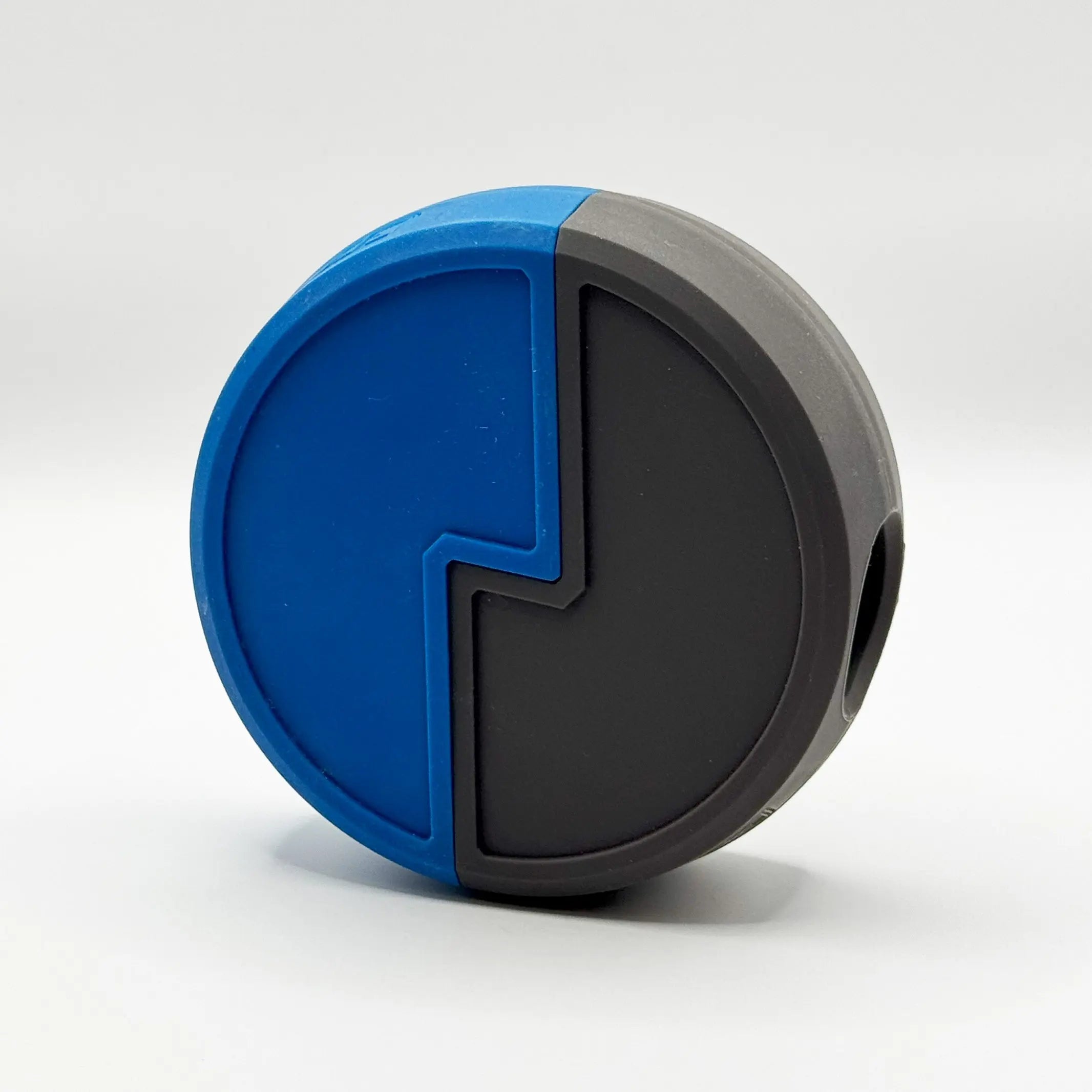 The EZEWax Holder - BOARDSOX®